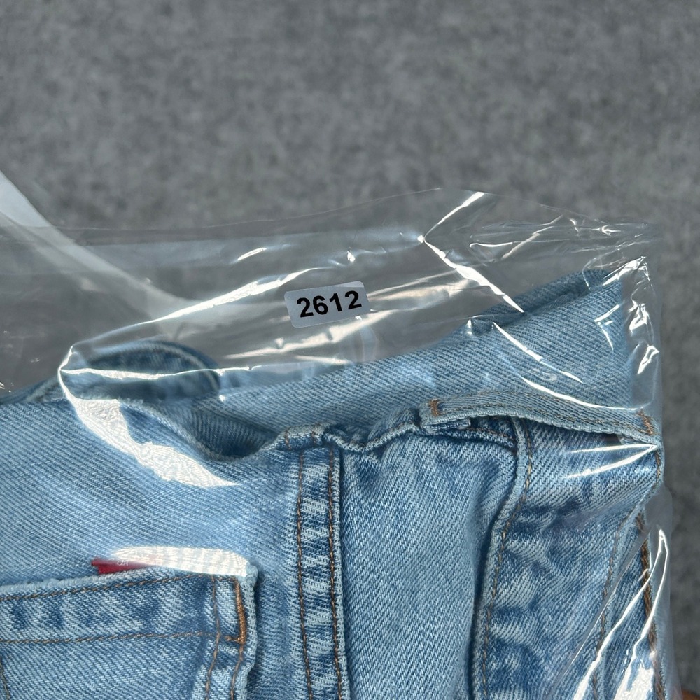 Levi's denim jeans mens 34x30 Light Blue 516 Slim Fit Casual Workwear - Picture 16 of 16